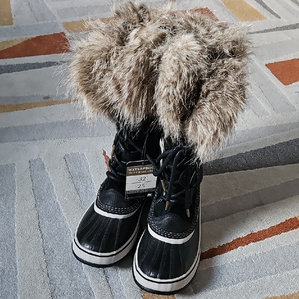 NWT Sorel Joan Of  Arctic Winter Tall Waterproof Boots